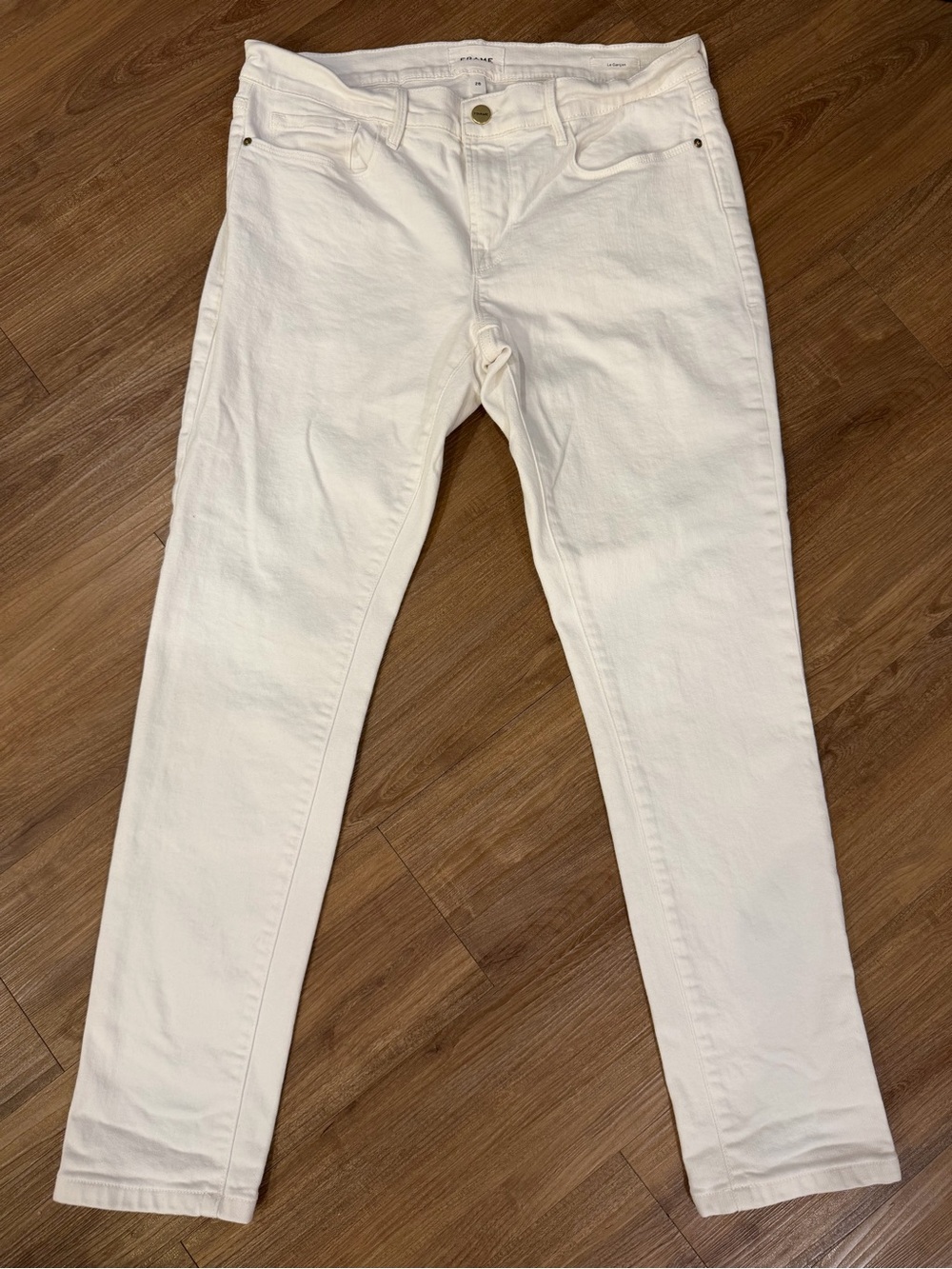 FRAME Le Garçon White Boyfriend Jeans Size 28